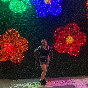 Meet your Posher, Sheila